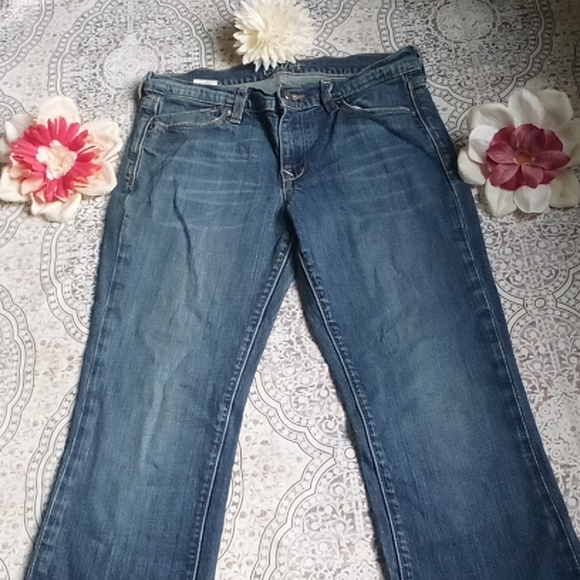 OLD Navy "The Flirt" slim bootcut jeans - Picture 2 of 12